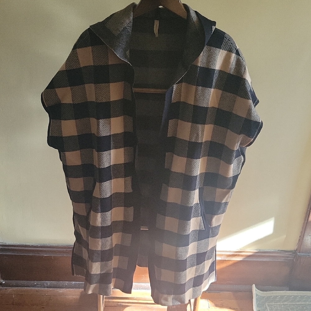 Black and Tan Checkered Cardigan